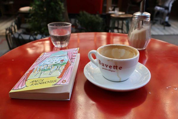 Wie sorgt man für die Sicherheit von Haustieren im Freien?